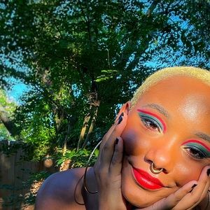 Meet your Posher, Onyx